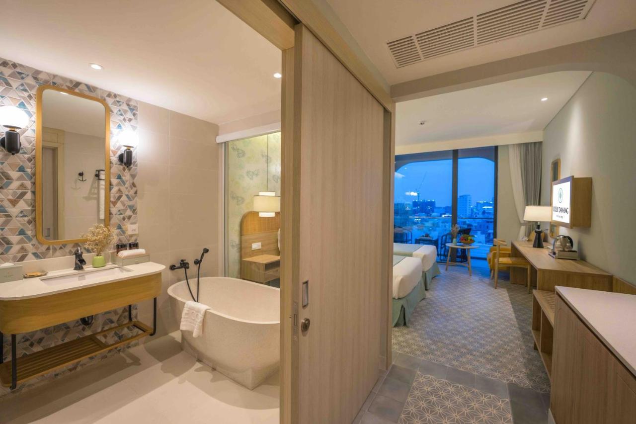 Cozy Danang Boutique Hotel Exterior photo