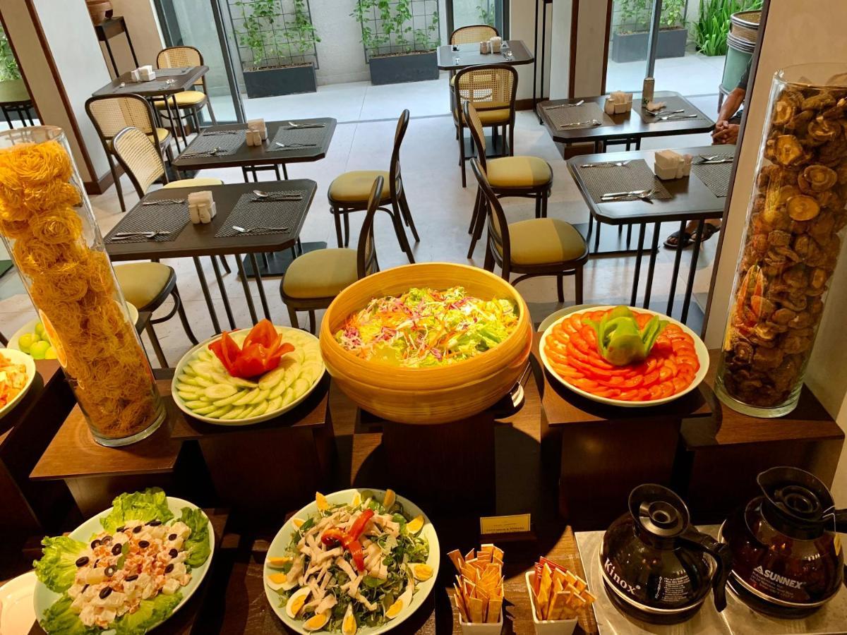 Cozy Danang Boutique Hotel Exterior photo