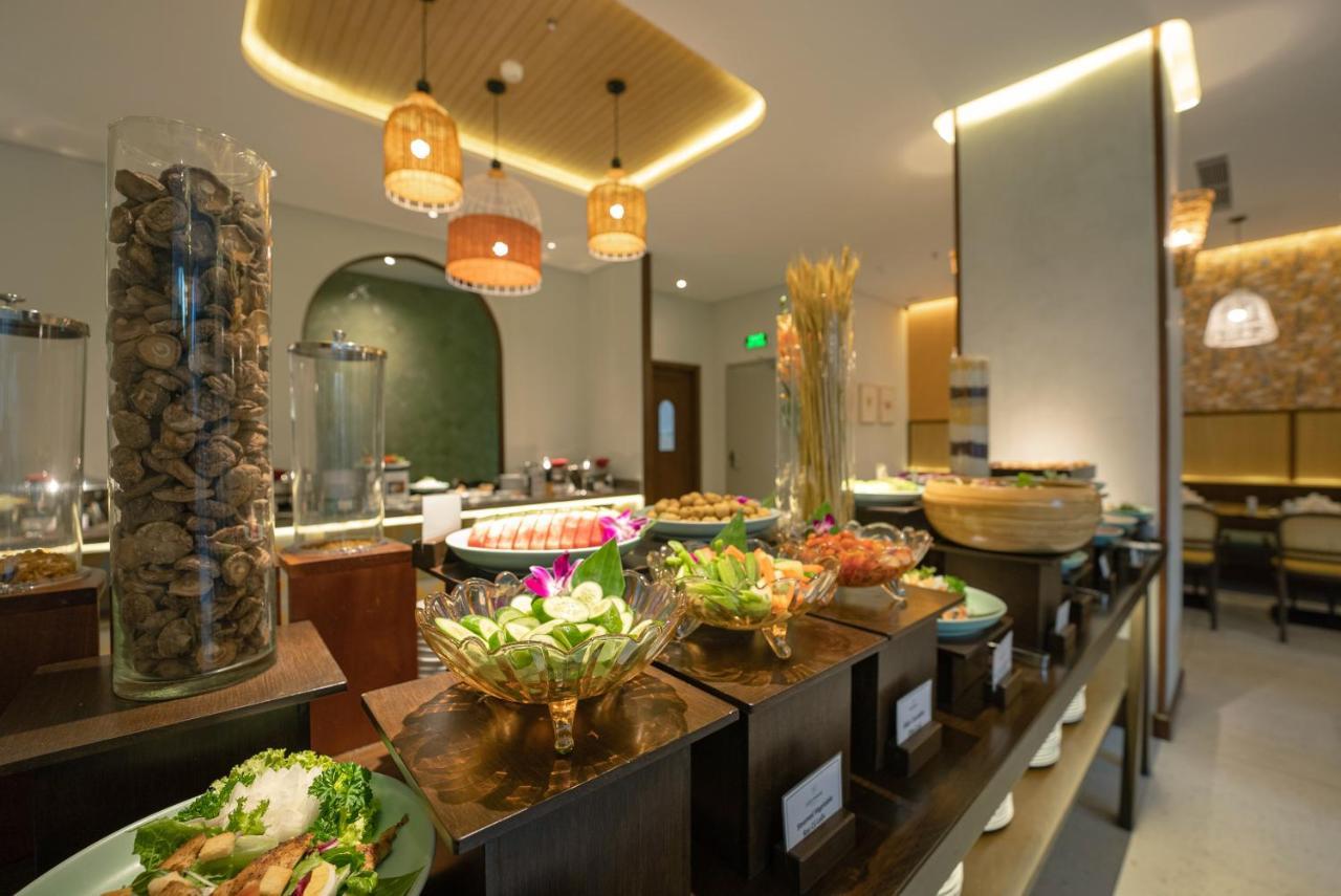 Cozy Danang Boutique Hotel Exterior photo